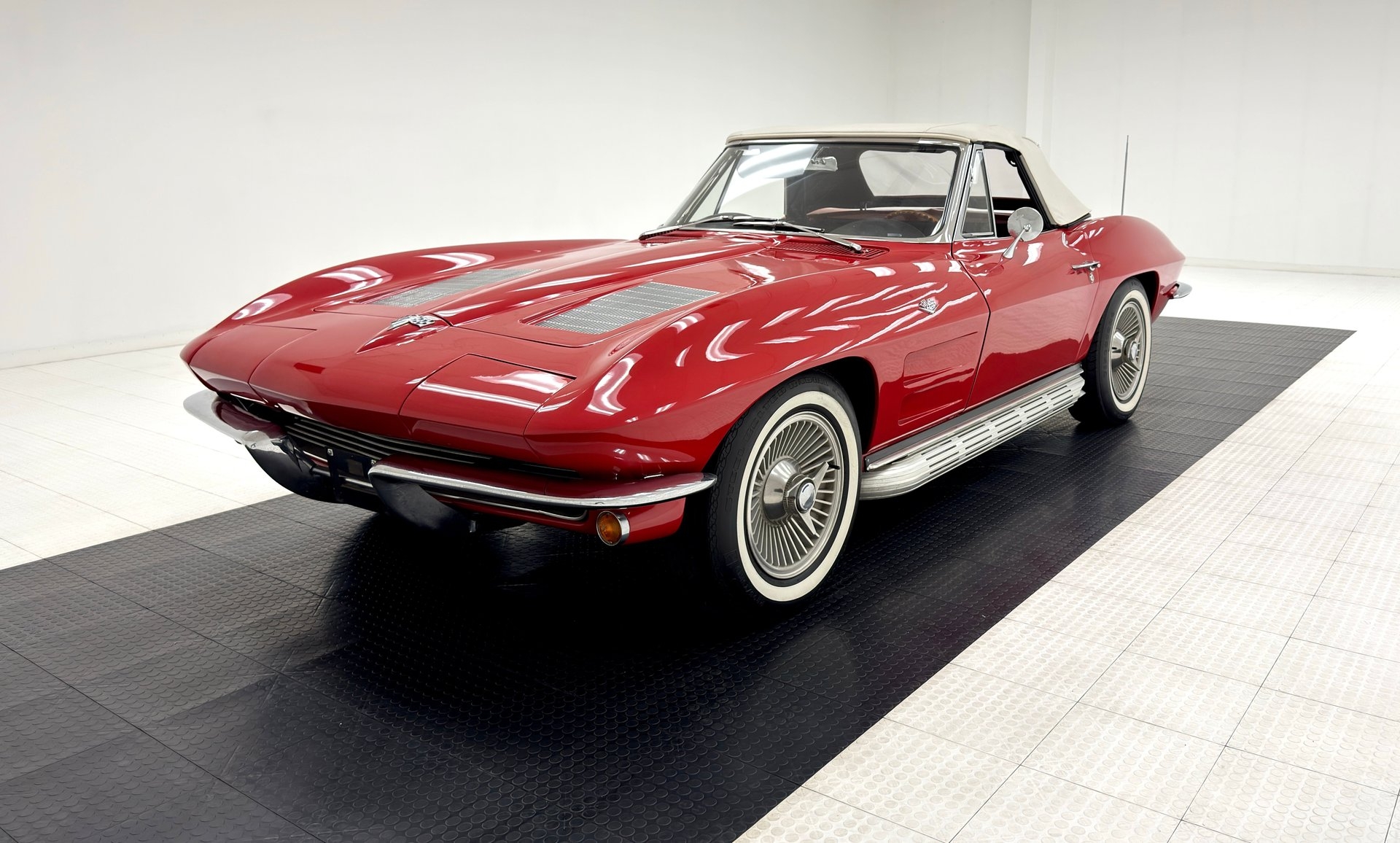 1963 chevrolet corvette convertible