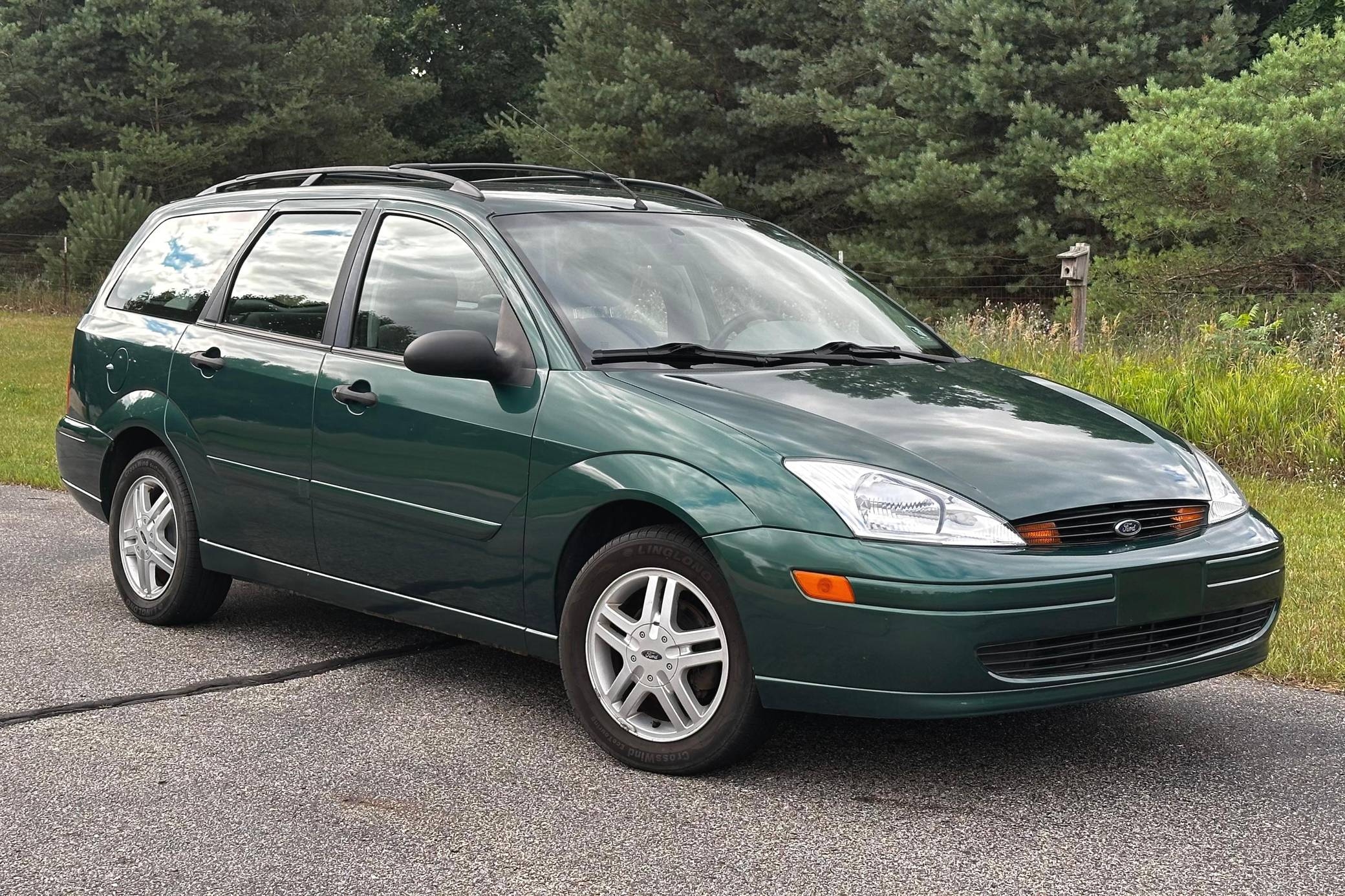 ford focus station wagon