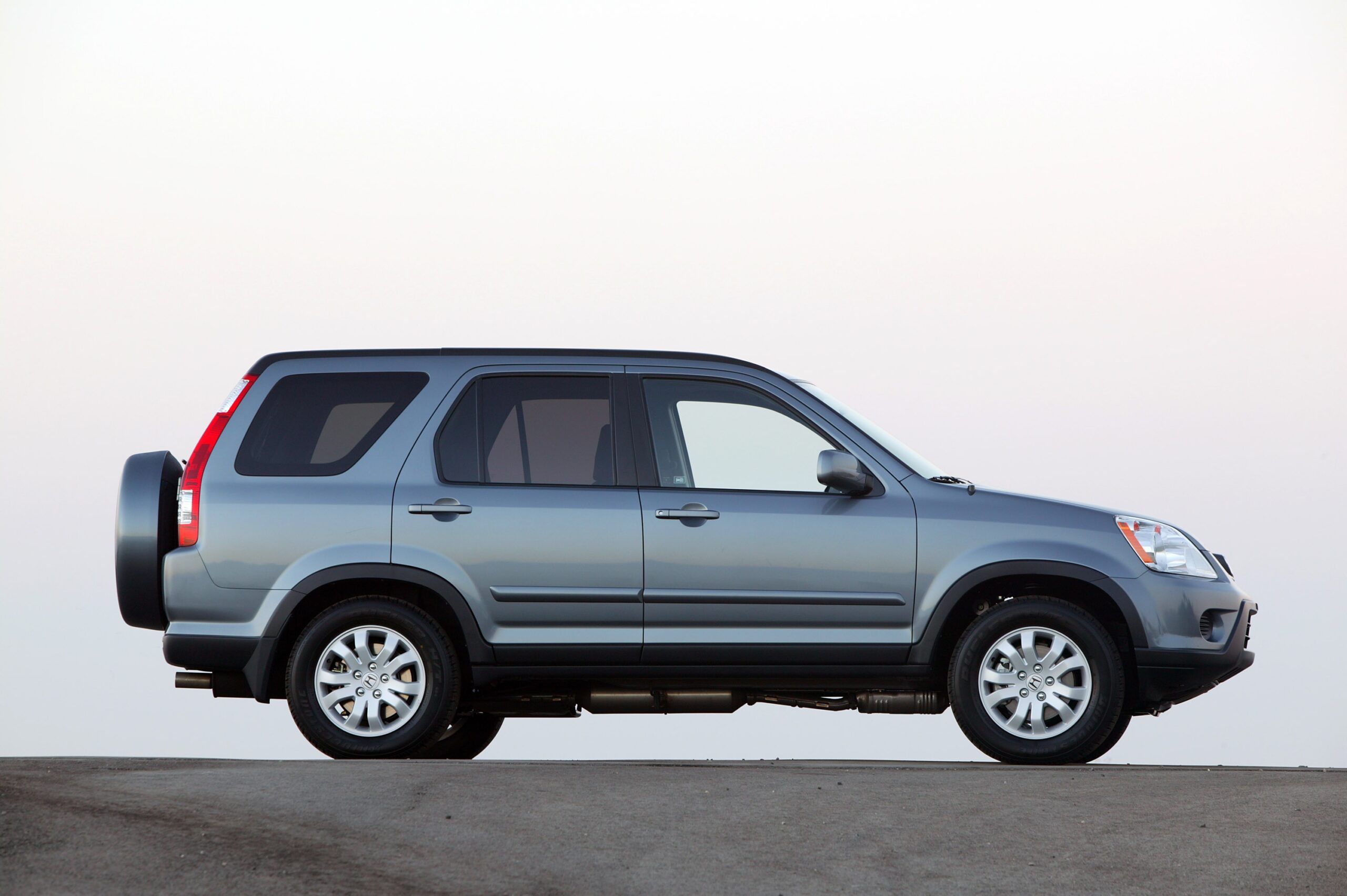 2005 Honda CR V Review Pricing And Specs CARFAX