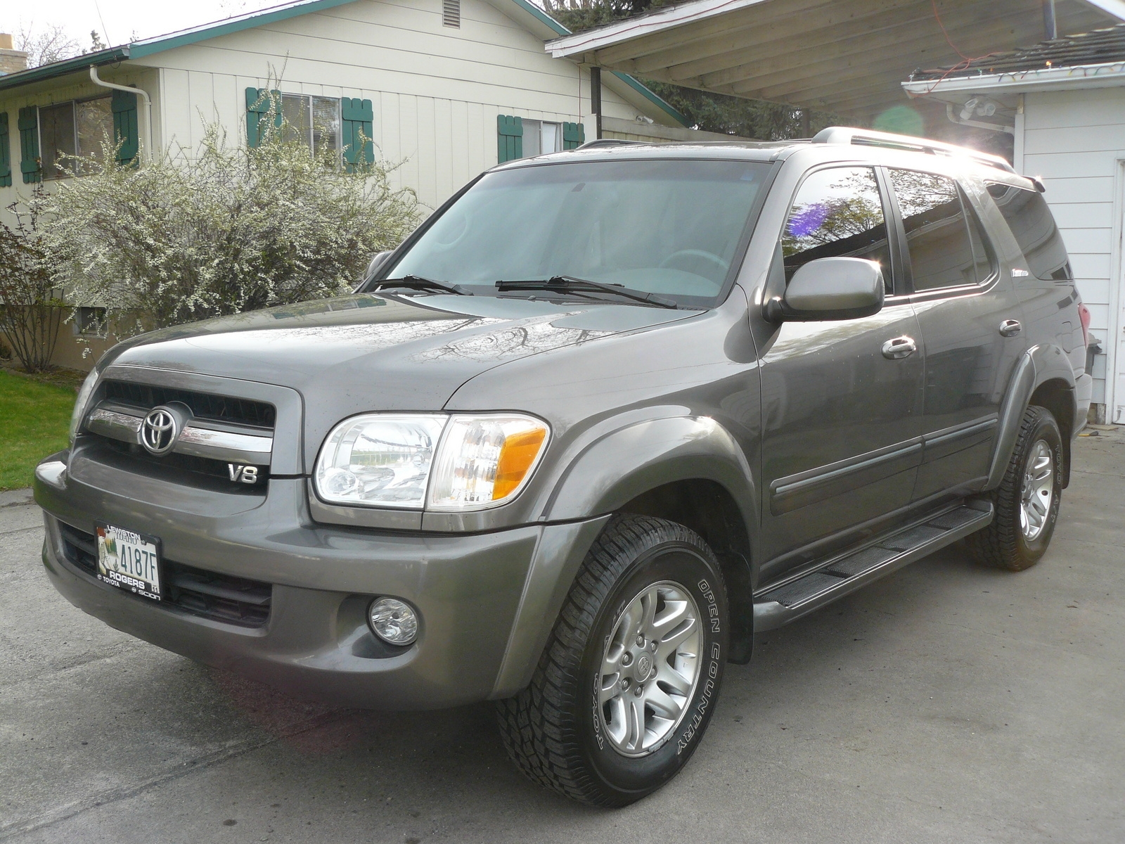 2006 toyota sequoia sequoia
