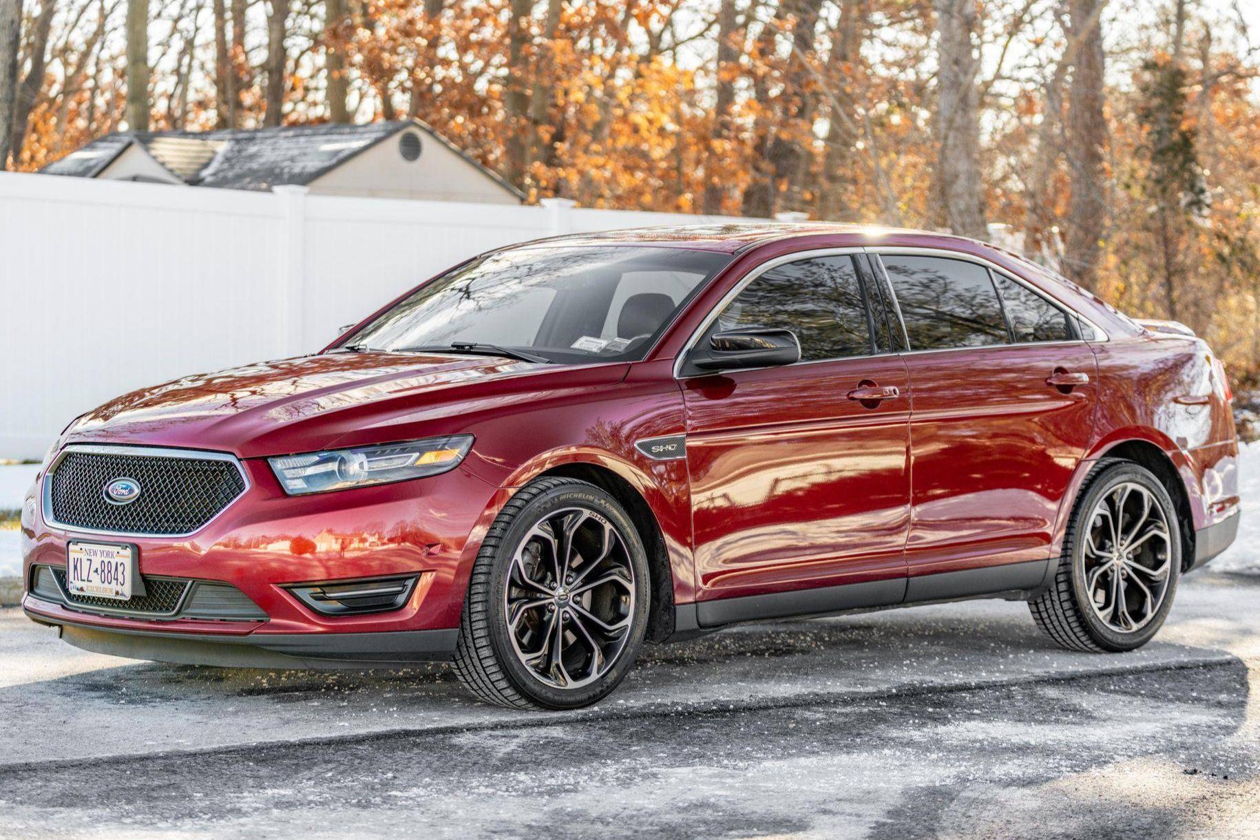 2013 ford taurus sho awd