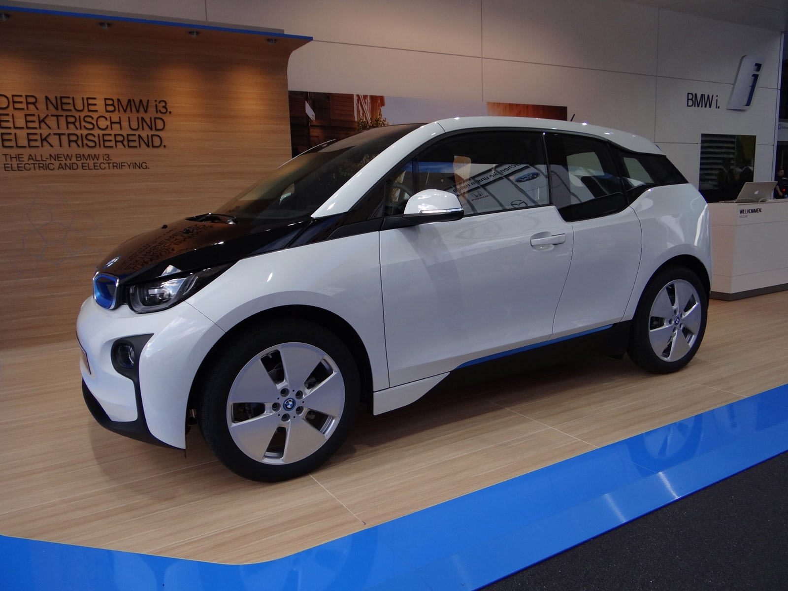 2014 bmw i3 range extender 2014 bmw i3 range extender
