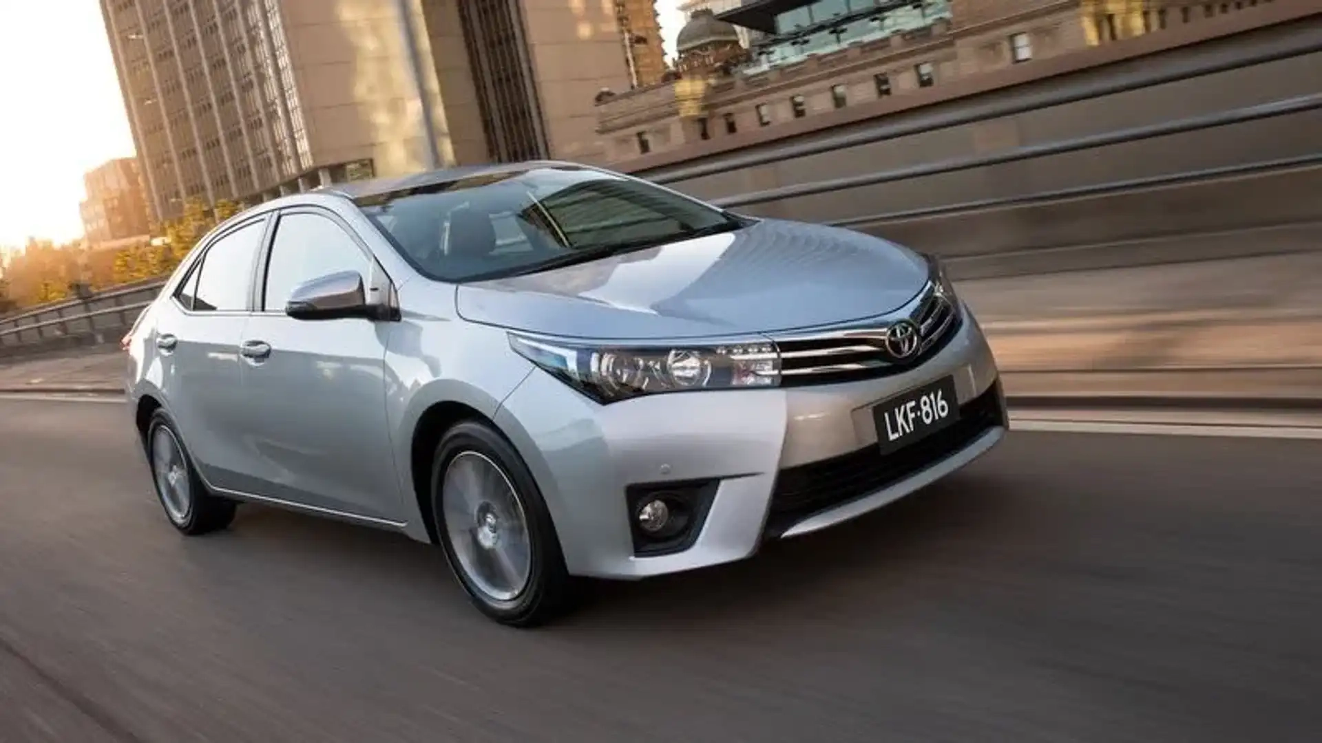 auto toyota corolla 2014