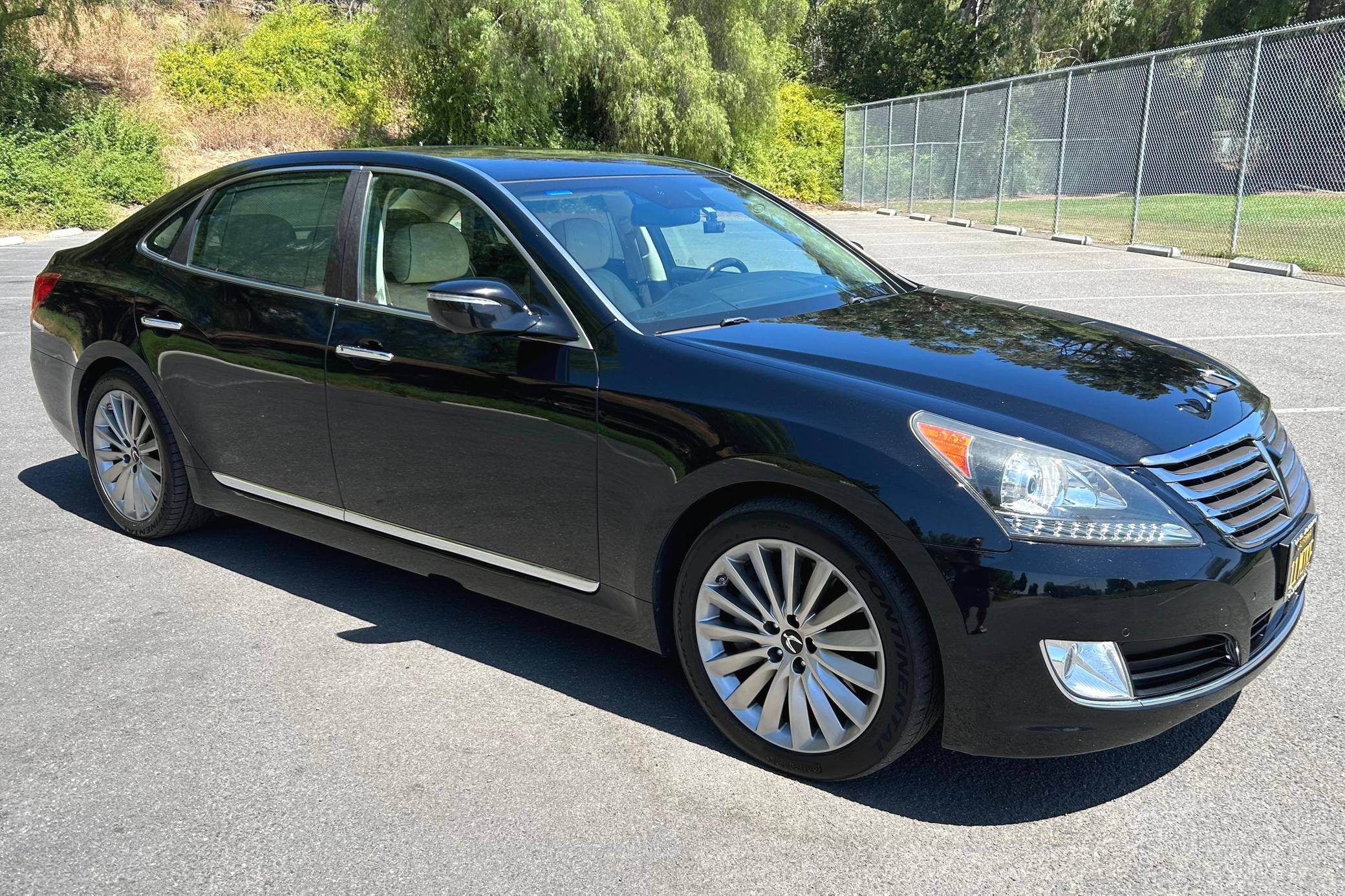 hyundai equus cars for sale