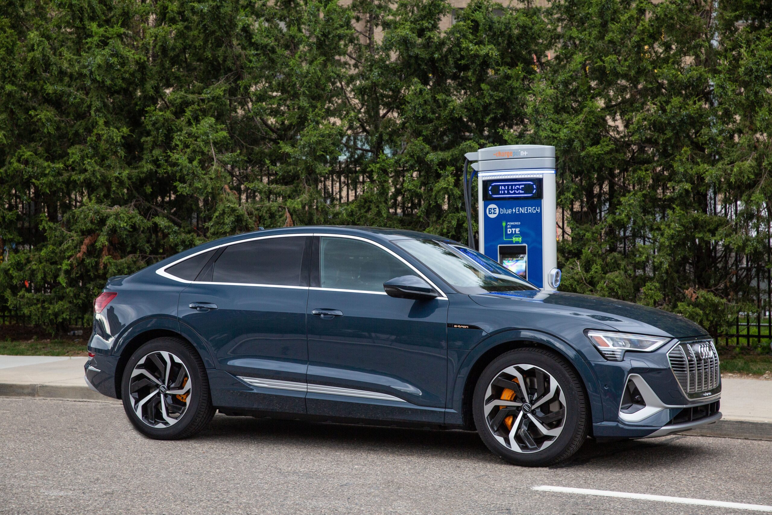 2022 Audi E tron E tron Sportback Review Pricing And Specs