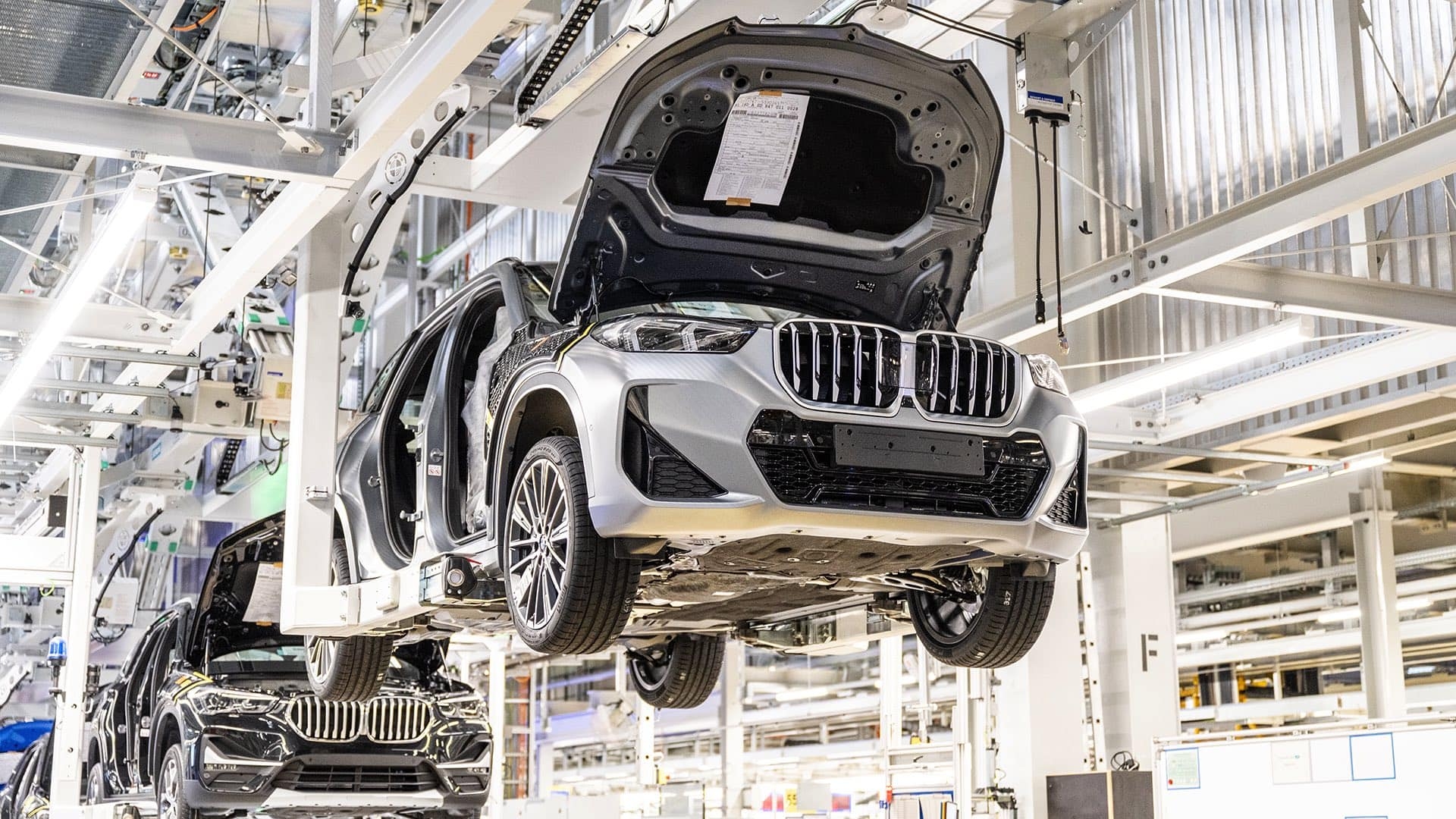 where is bmw x1 manufactured