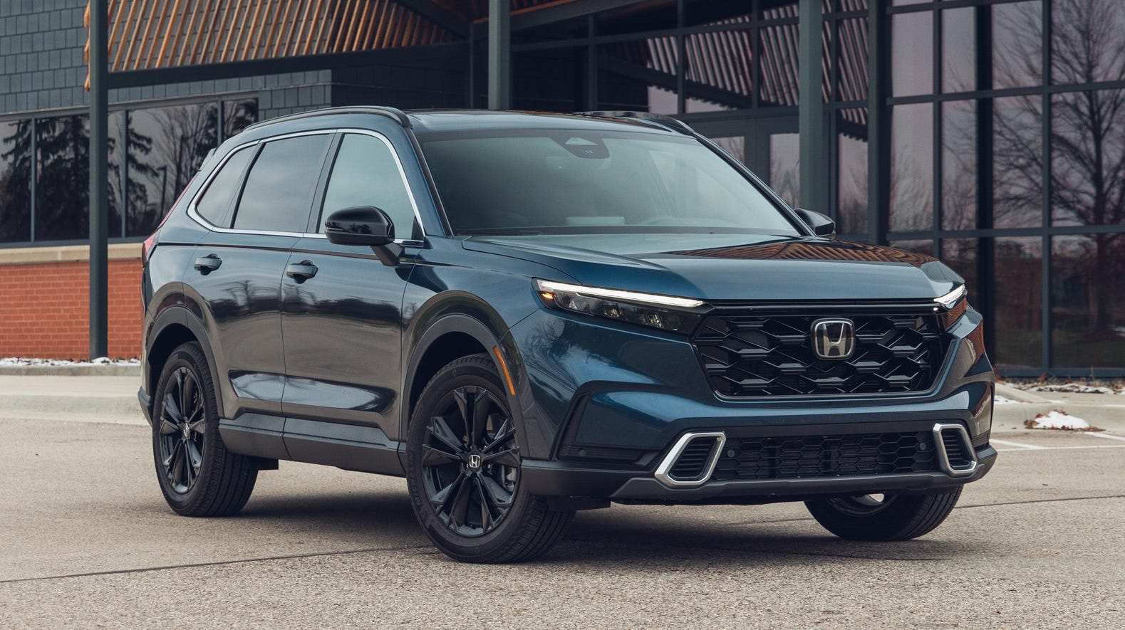 2025 Honda CR V Hybrid Review Pricing And Specs