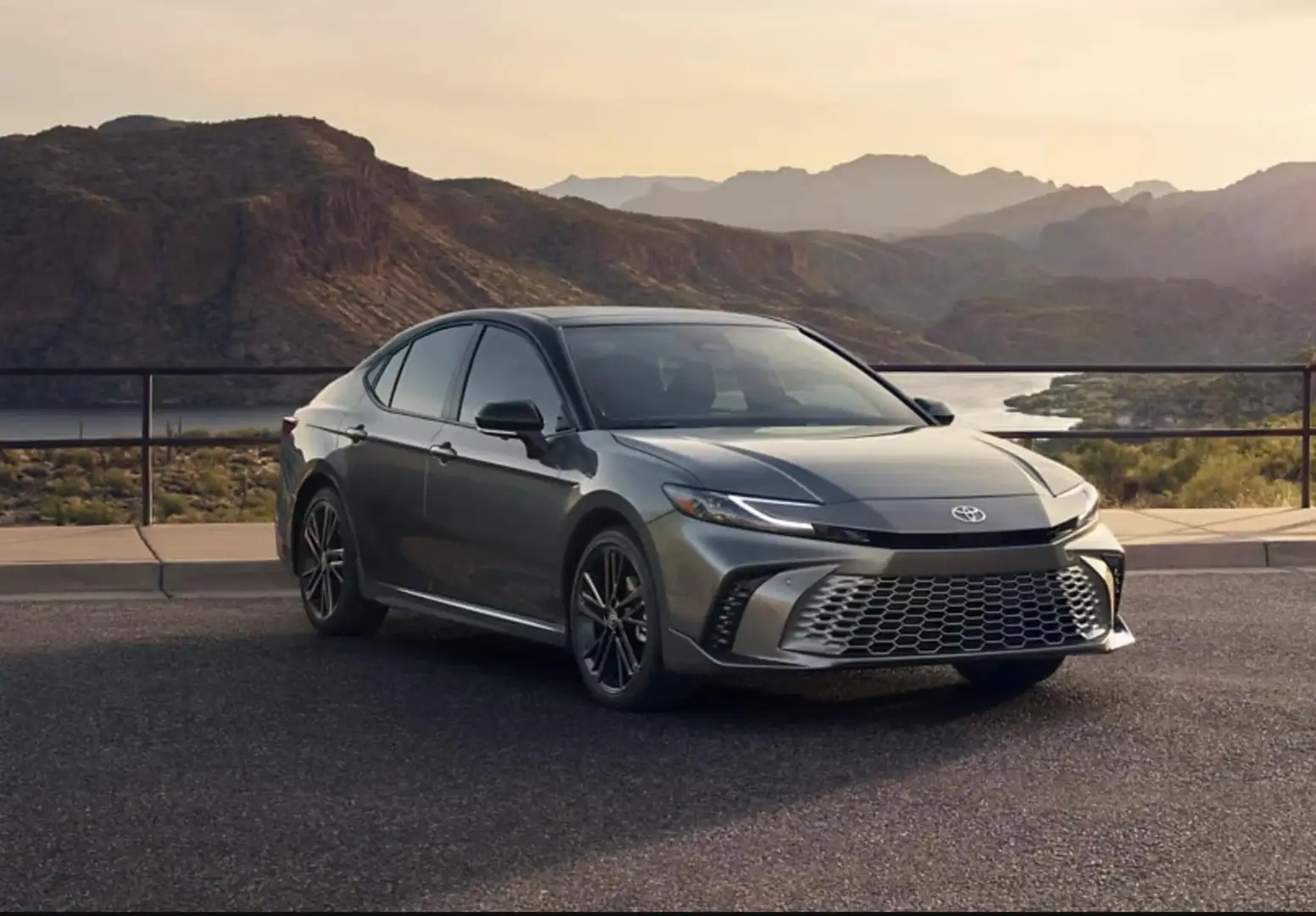 2025 toyota camry specs