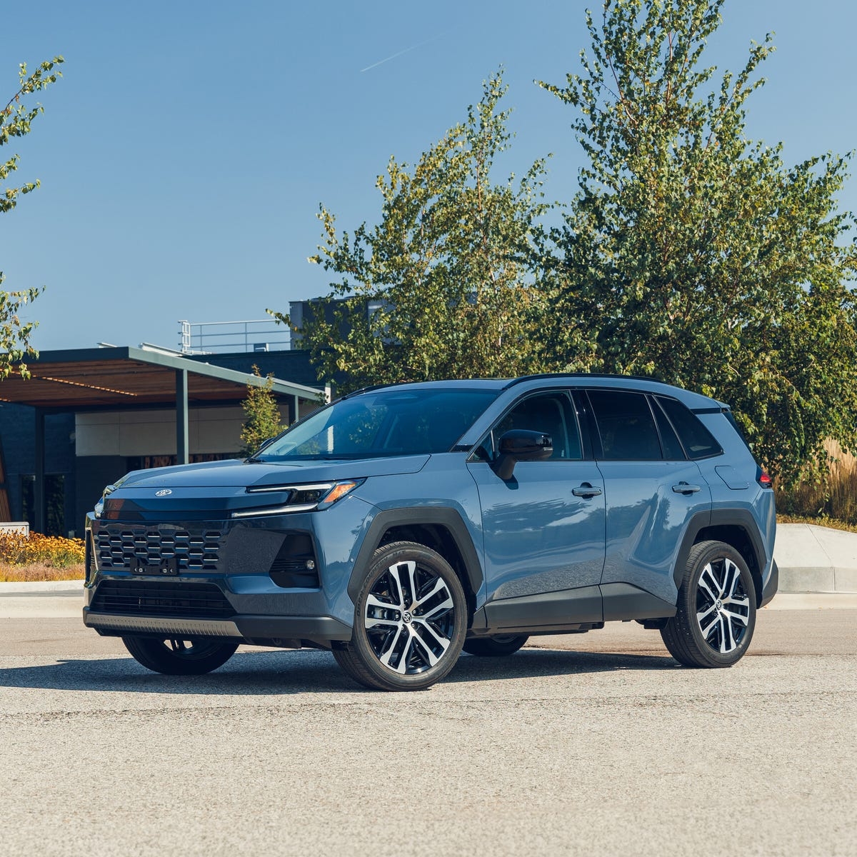2026 toyota rav4 hybrid price