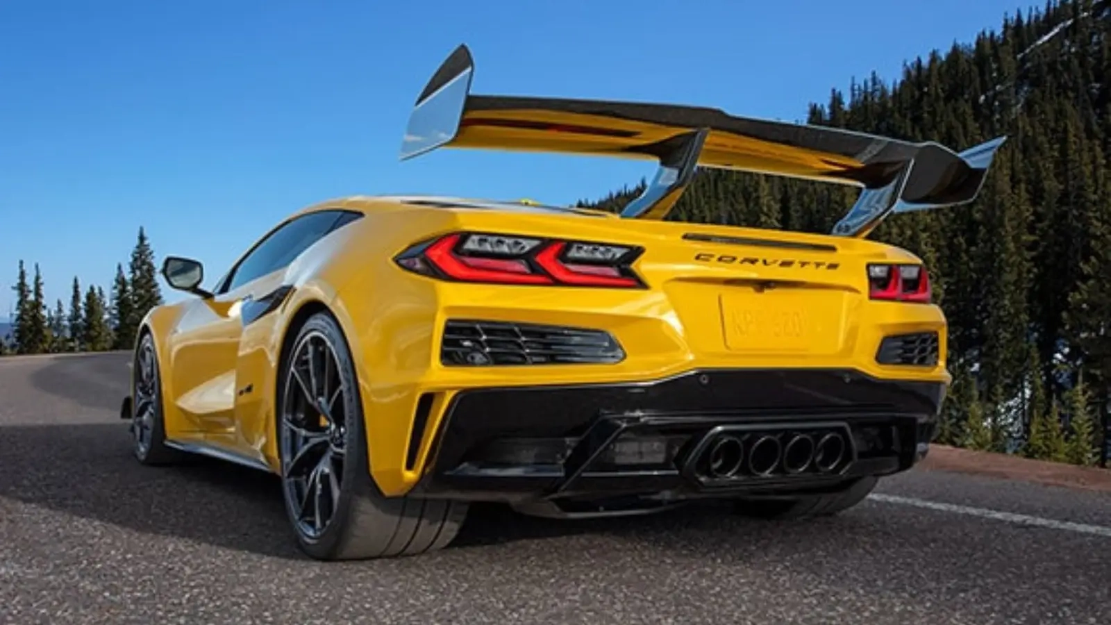 chevy corvette zr1 flipping