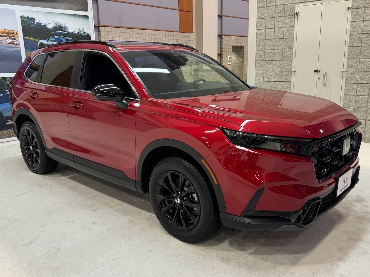 First Look Review The 2024 Honda CR V Hybrid Retains The Feel good Factor
