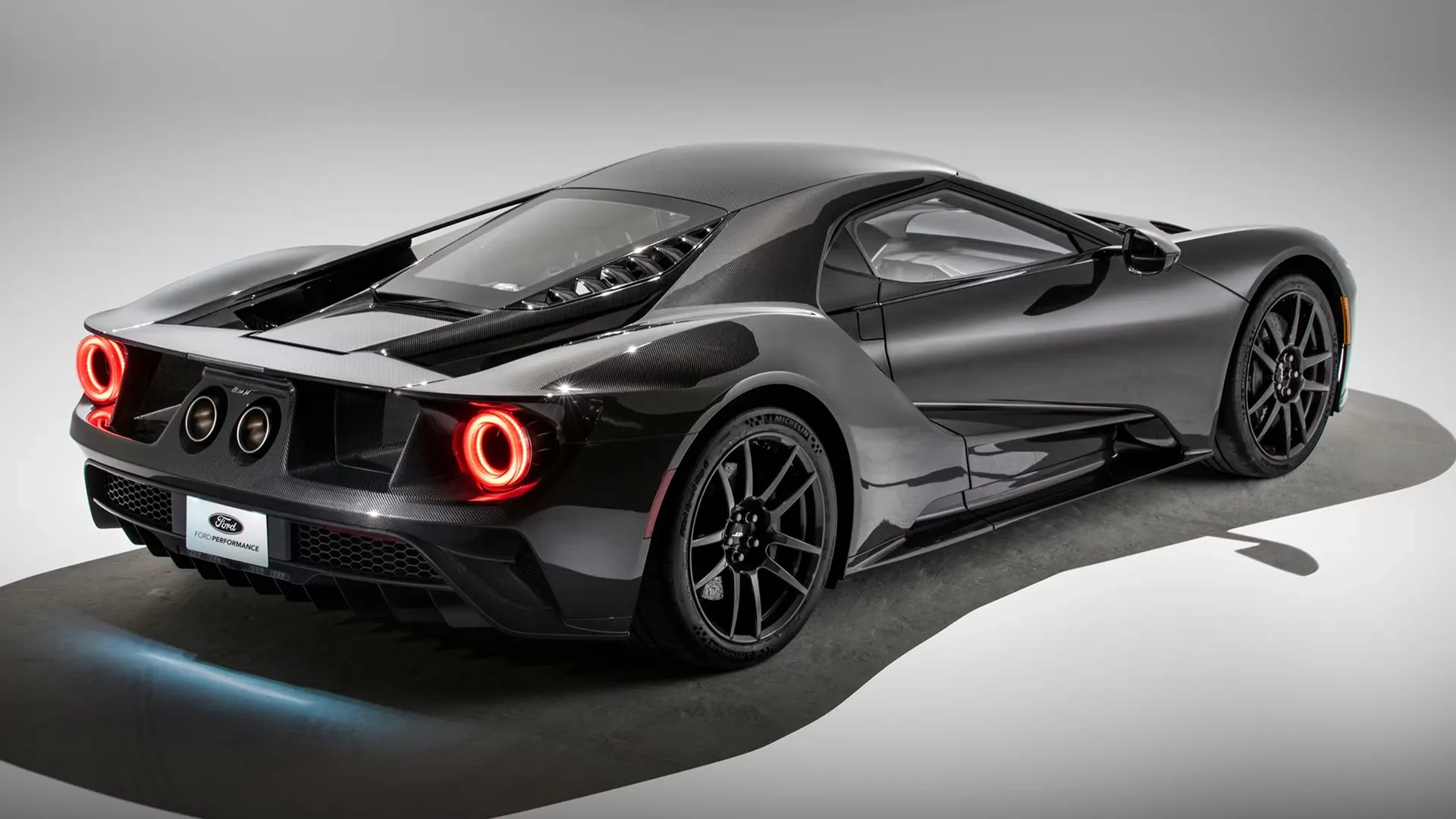 Ford GT By The Numbers Price 0 60 Horsepower And More