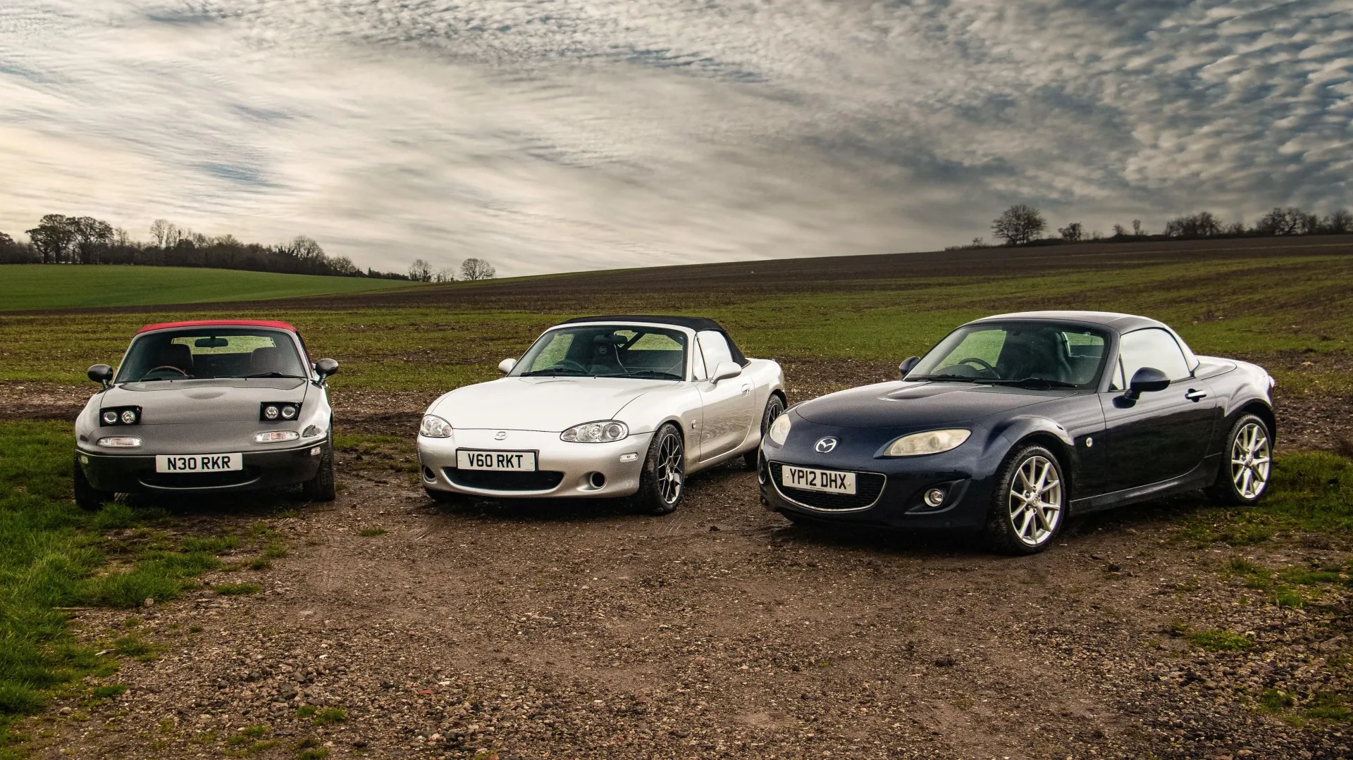 Mazda s First Gen Miata Is Getting Jaguar Power With Ferrari Fighting Numbers Gear Patrol