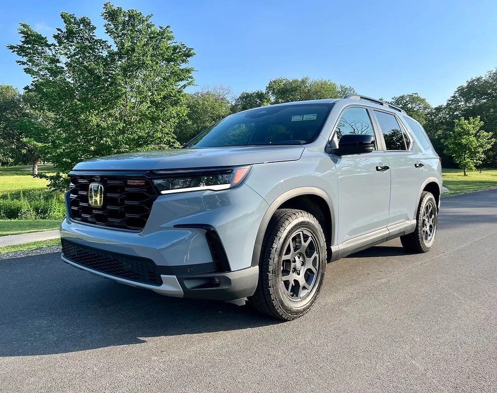 REVIEW All New 2023 Honda Pilot AWD TrailSport