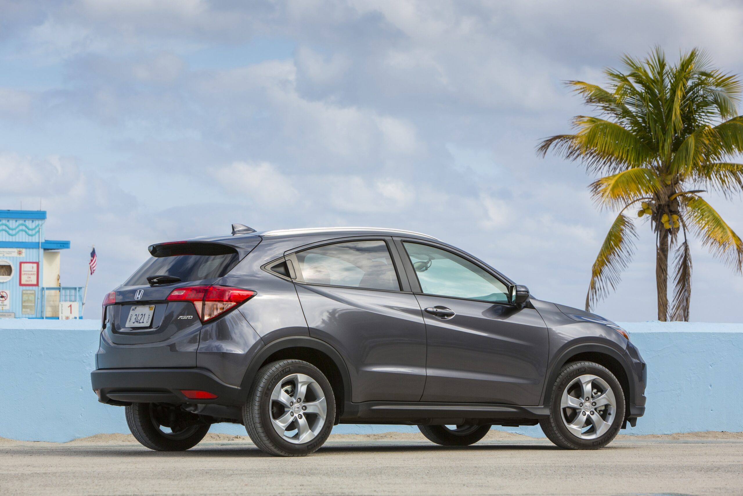 Sporty Functional Honda HR V Enters 2017 With Fresh Color And Green Credentials