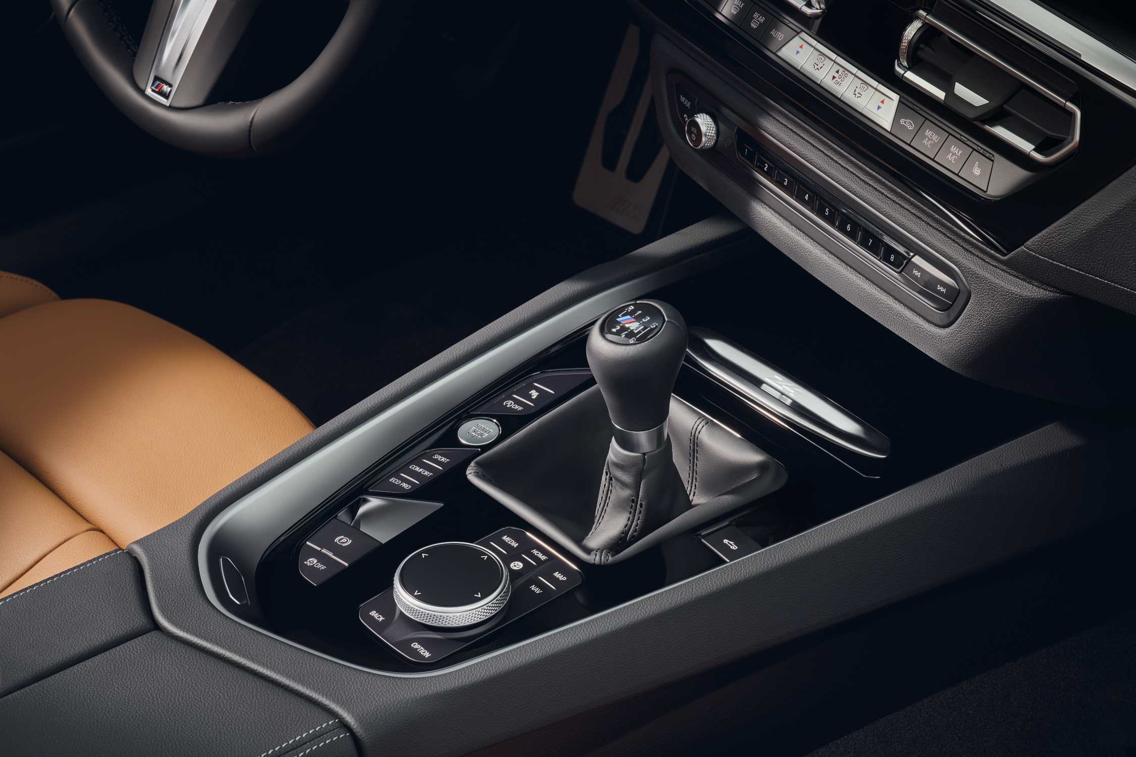 The New 2025 BMW Z4 M40i Roadster 6 speed Manual