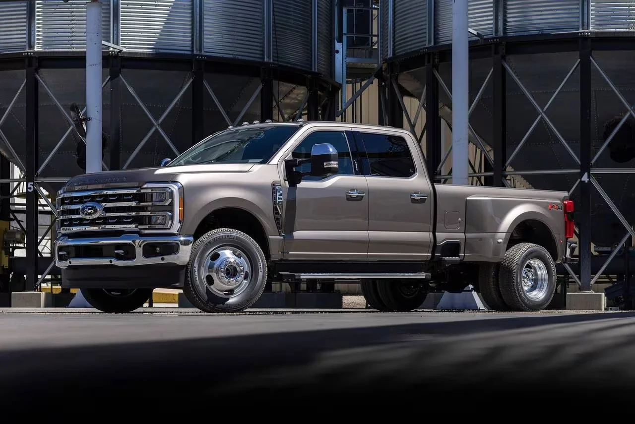 Unleash True Power With 2023 Ford Super Duty F350 D D Ford